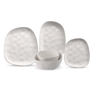 Set vesela din portelan ZASS ZG-DS 06 Alb, 20 piese, 4 farfurii intinse mari, 4 farfurii adancii, 4 farfurii mici, 4 boluri salata, 4 boluri mici, finisaj semi lucios, design modern, forma asimetrica, Culoare Alb